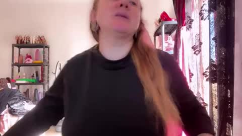 kissica online show from 02/19/26, 08:10