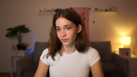 Sisi online show from 09/22/25, 01:57