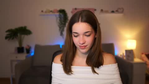 Sisi online show from 11/28/25, 02:31