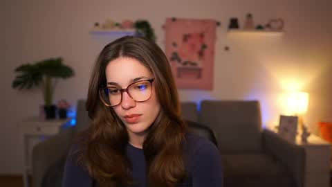 Sisi online show from 03/23/26, 02:21