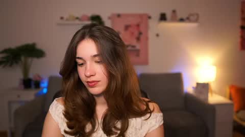 Sisi online show from 04/15/26, 01:18