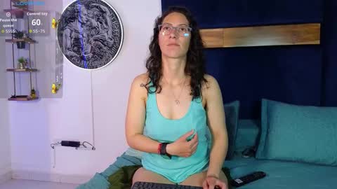 Kissing Company online show from 09/14/25, 07:07