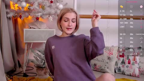 Snapshot of kisskiss_muah chatting on 12/28/24, 08:15 Kate online show from 12/28/24, 08:15