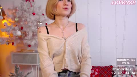 Snapshot of kisskiss_muah chatting on 01/10/25, 02:13 Kate online show from 01/10/25, 02:13