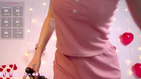 Snapshot of kisskiss_muah chatting on 02/18/25, 05:21 Kate online show from 02/18/25, 05:21