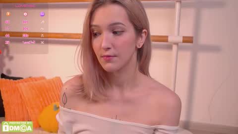 Snapshot of kisskiss_muah chatting on 10/31/25, 02:40 Kate online show from 10/31/25, 02:40