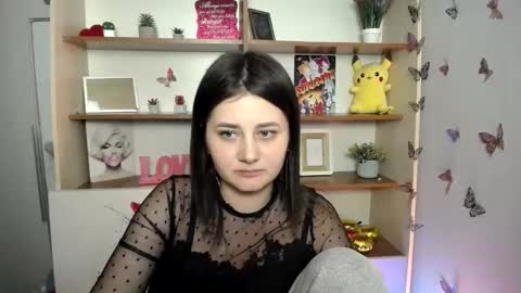 Snapshot of kissleoxx chatting on 06/03/26, 02:33 kissleoxx online show from 06/03/26, 02:33
