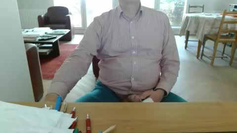 kisslog1 online show from 04/25/26, 08:50