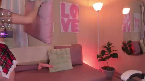 Call me Nicolle online show from 11/14/25, 07:45