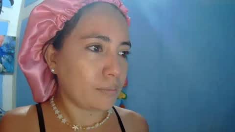 Erika paul online show from 12/05/24, 06:33