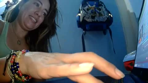 Erika paul online show from 09/15/25, 08:25