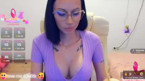 kisssnicol online show from 10/22/25, 03:23