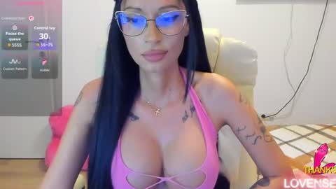 Snapshot of kisssnicol chatting on 07/24/26, 03:54 kisssnicol online show from 07/24/26, 03:54