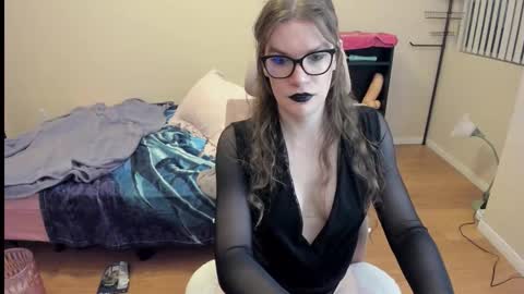kissykryssie online show from 02/19/26, 04:41