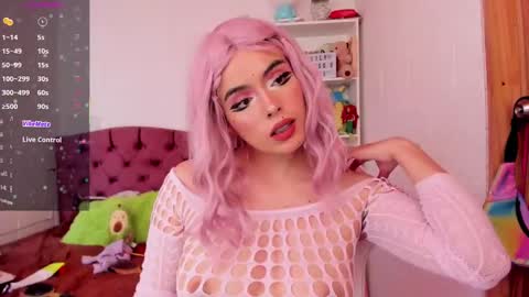 Lily online show from 02/25/25, 09:24