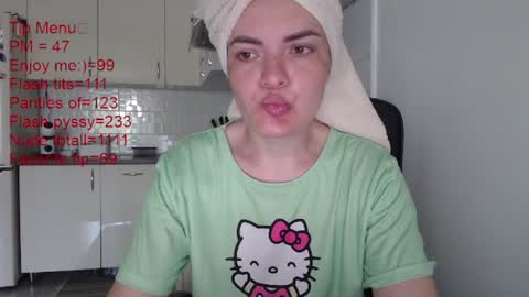 Snapshot of kitcatheaven4u chatting on 06/24/26, 07:18 Im Amaia Everyone Merry Christmas online show from 06/24/26, 07:18