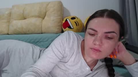 Snapshot of kitcatheaven4u chatting on 07/14/26, 05:07 Im Amaia Everyone Merry Christmas online show from 07/14/26, 05:07