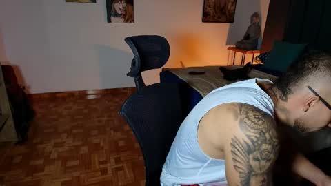 kite__ online show from 04/21/26, 01:42