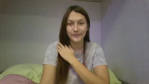 kiti_kitiss online show from 11/16/25, 04:45