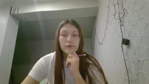 Snapshot of kiti_kitiss chatting on 03/08/26, 05:06 kiti_kitiss online show from 03/08/26, 05:06