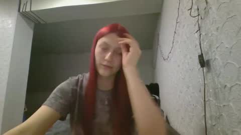 Snapshot of kiti_kitiss chatting on 03/18/26, 04:32 kiti_kitiss online show from 03/18/26, 04:32