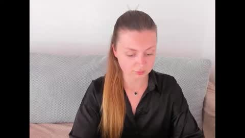 kitkatvel online show from 05/25/26, 12:44