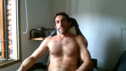 Snapshot of kitosssss chatting on 04/25/26, 03:20 Steve Cocks online show from 04/25/26, 03:20