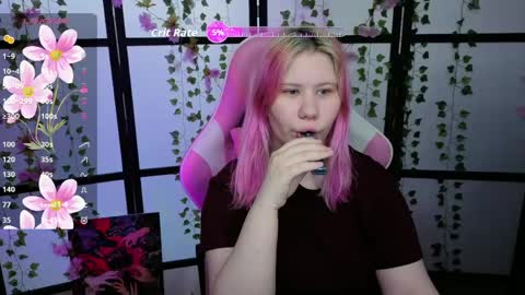 kitsune_little online show from 04/13/26, 07:47