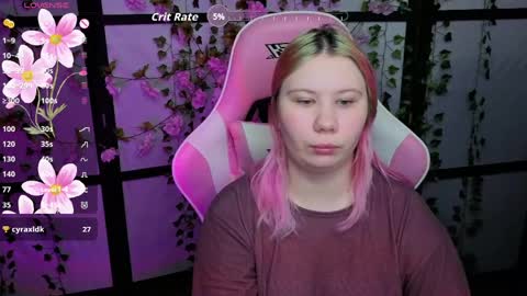 kitsune_little online show from 04/22/26, 11:39