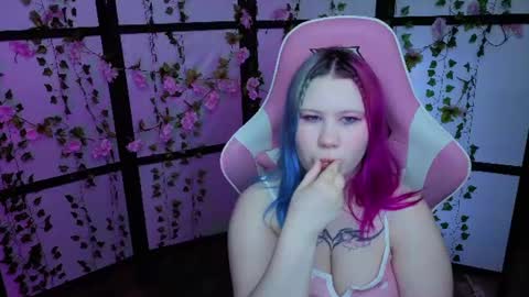 Snapshot of kitsune_little chatting on 06/10/26, 11:13 kitsune_little online show from 06/10/26, 11:13