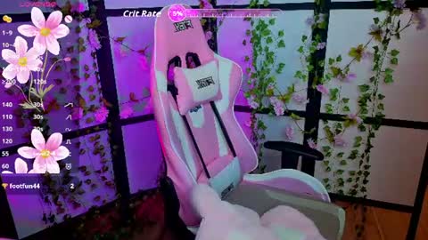 Snapshot of kitsune_little chatting on 07/10/26, 10:56 kitsune_little online show from 07/10/26, 10:56