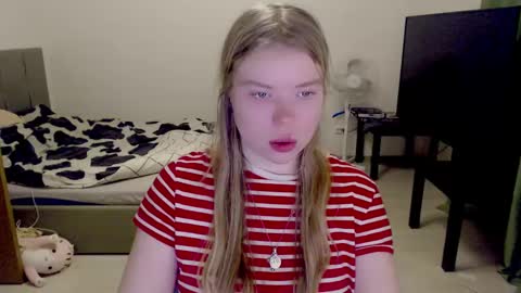 Jennyblonde and Emmabrunette online show from 12/28/24, 03:15