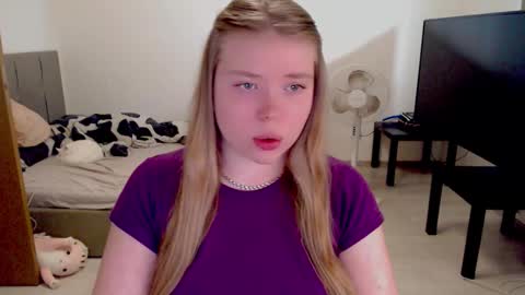 Jennyblonde and Emmabrunette online show from 11/10/25, 11:53