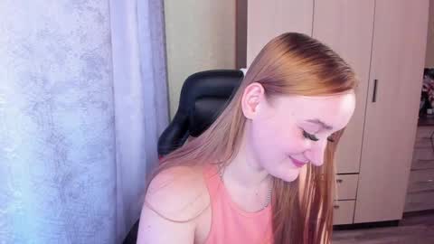 kitten_sun online show from 12/29/24, 04:48