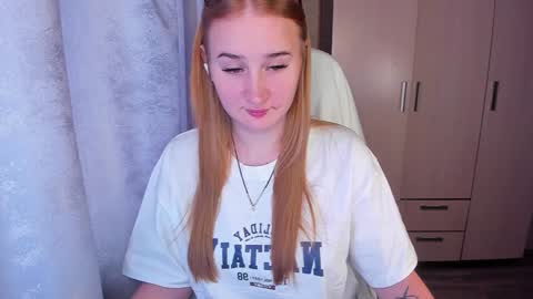 kitten_sun online show from 01/20/25, 09:24