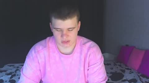 Snapshot of kittenmur chatting on 03/02/25, 04:32 Vlad online show from 03/02/25, 04:32