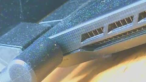 Snapshot of kittenmur chatting on 10/27/25, 05:44 Vlad online show from 10/27/25, 05:44