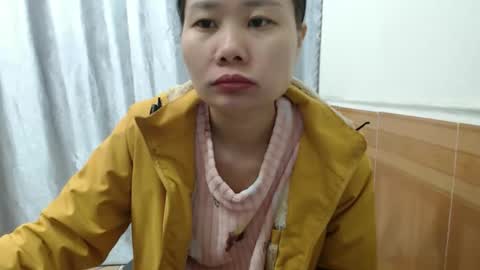 kitti_baby2x online show from 11/04/25, 12:54