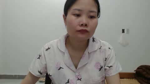 kitti_baby2x online show from 04/21/26, 11:49