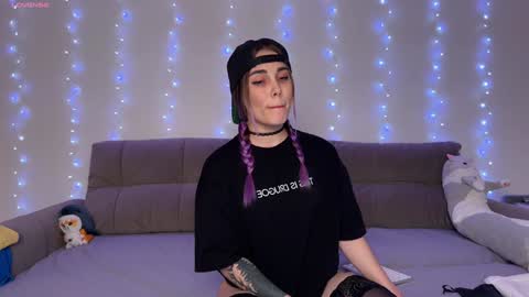 Veronica online show from 01/19/25, 06:32