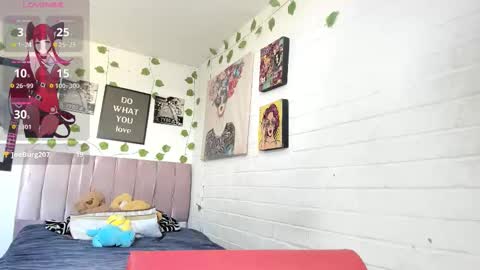  KITTY online show from 03/26/26, 09:09