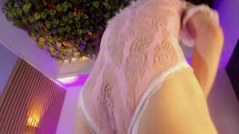 Snapshot of kitty__bunny chatting on 05/22/26, 12:00 kitty__bunny online show from 05/22/26, 12:00