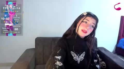 kitty__chs online show from 09/28/25, 11:15