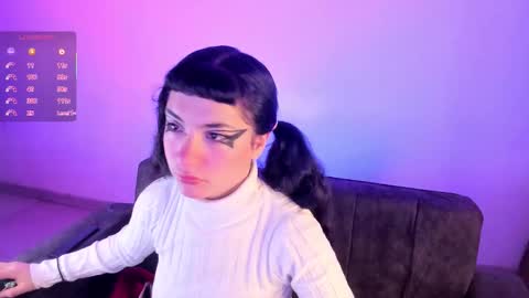 kitty__chs online show from 10/24/25, 11:39