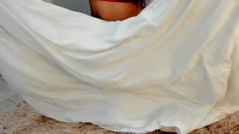 kitty__diamond_ online show from 12/28/24, 08:16