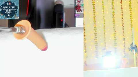 Snapshot of kitty__rosse__ chatting on 05/10/26, 12:10 Kitty online show from 05/10/26, 12:10