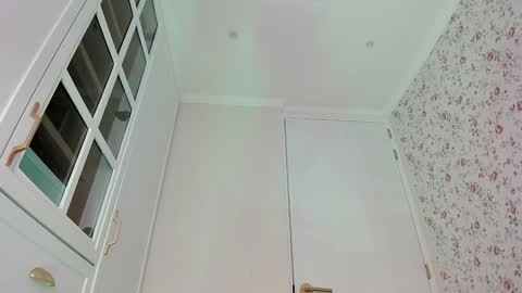 sophie online show from 03/19/26, 06:34