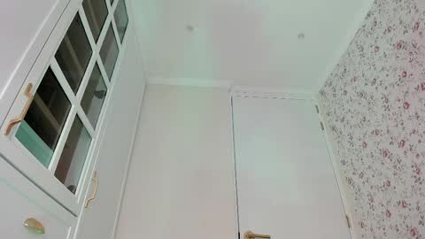 sophie online show from 06/06/26, 06:56