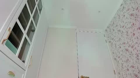 sophie online show from 06/14/26, 03:03