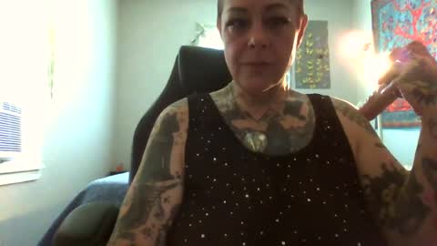 Snapshot of kitty_bang_bang chatting on 06/24/26, 07:13 kitty_bang_bang online show from 06/24/26, 07:13